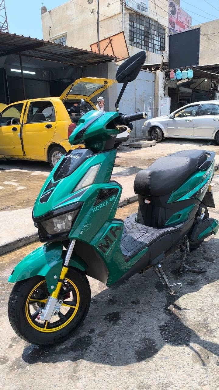 سكنس رياضي ملف عقل بطاريات شرط الفحص
6باتري شرط الفحص سرعه 99
يمشيك مسافه 40-45 كيلو 
اربع نمر كلو شغال مابي اي خلل نضام بك R+نضام P
مانع سرقه لايت هورن اشاير يمنه يسره كلو شغال 
بلوتوث بي السعر 550 وبي مجال 
***********
***********
