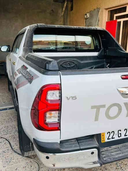 السلام عليكم 
بيكم هايلوكس موديل 2024 كويتي V6
ماشيه 40 رقم شمالي باسمي تحويل ثاني يوم
بيهه تكحيل بل جاملغ الايمن الامامي وموضح بصور 
مكان السياره الفلوجه 
السعر 38500$ وبيهه مجال 
***********
