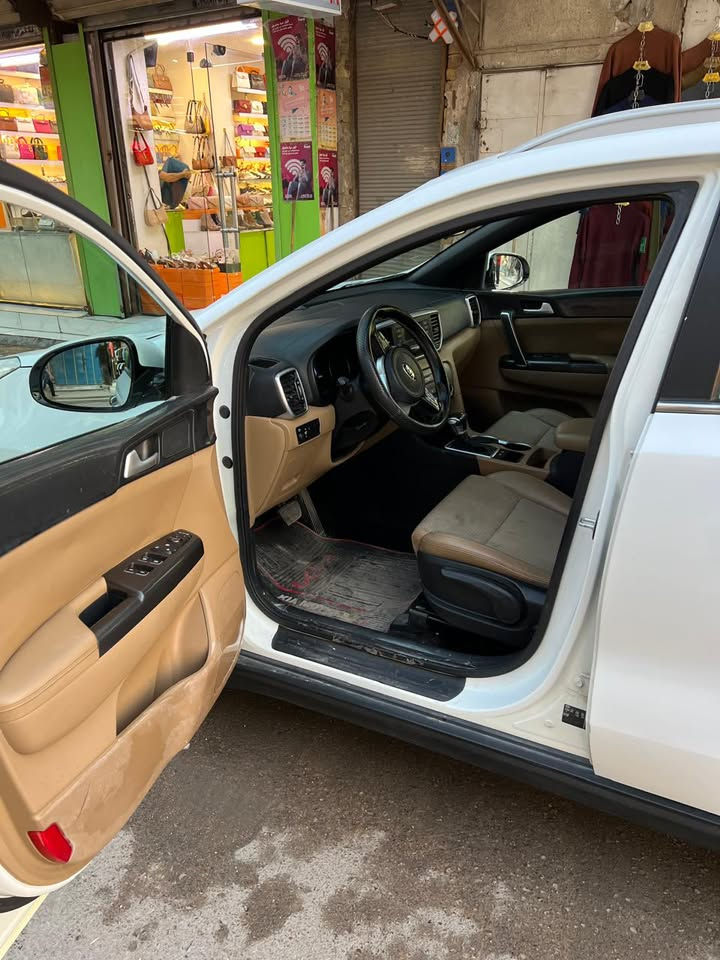 سبورتج 2019
خليجي الممشى 80 الف 
سيارة مكفوله من كلشي بس بارد بيها 
عنوان بغداد الحرية 
السعر 185 
ملف بالنشر يعني راح اخليلك رقم صاحبها 
وتصل وتفاهم ويا 
***********
