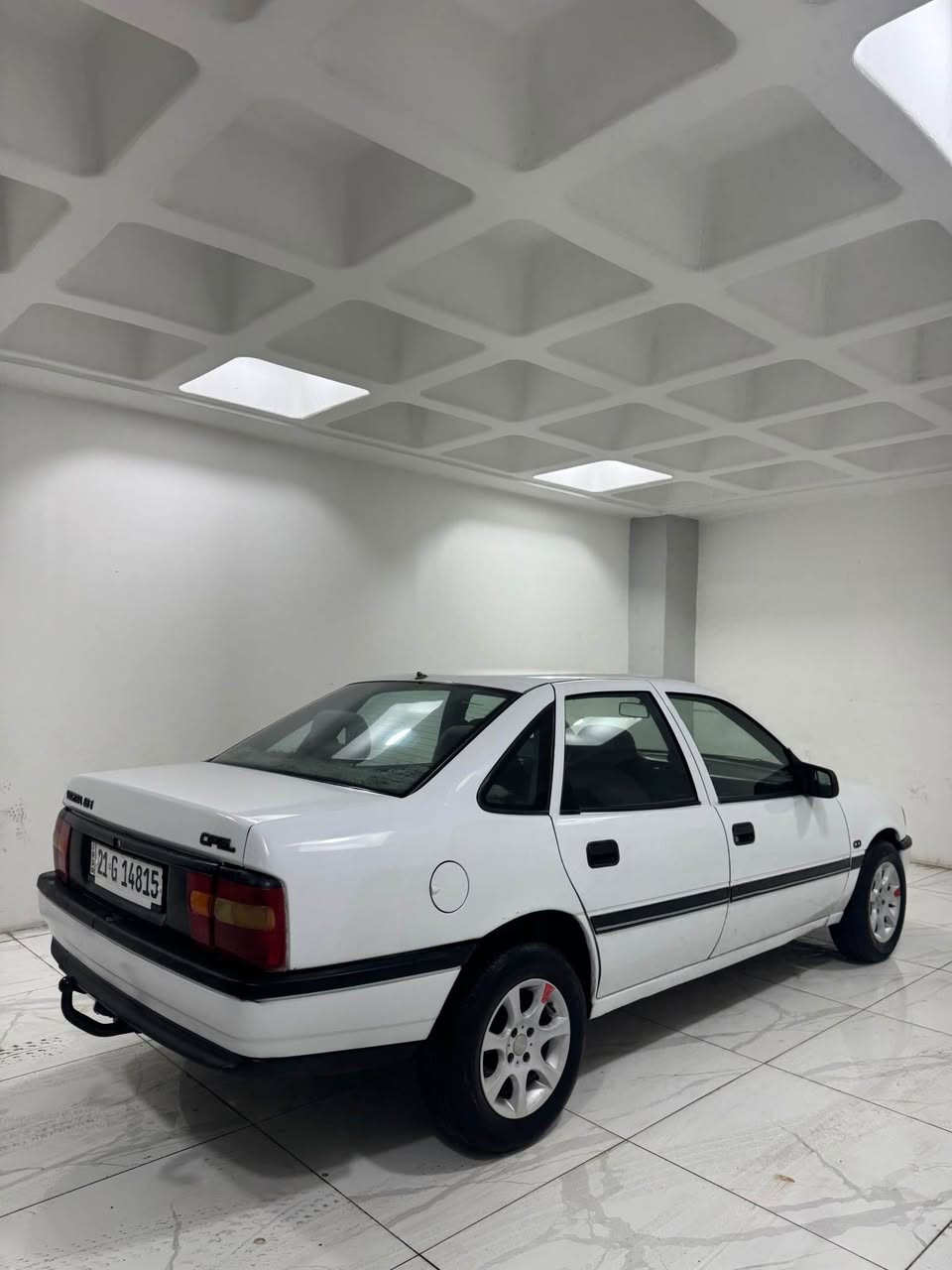 ئۆپڵ ١٩٩٢ مەکینە ١٨ بێ بۆیاخ ڕەقەم و سەنەوی تازەیە بێ مەسرەفە زەربە و ناو گرتنی نیە لۆک لۆکە
ناونیشان / کەلار
*********** كالار, السليمانية
