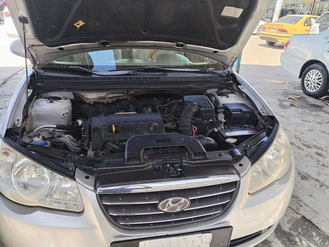 سلام عليكم النترا أدوات 2009نضيفه كلش جاهزه من كلشي ماتخسر ربع دينار تبريد حداديه فول متوم رقم بصره أصل مكينه 1600مكاني ناصريه الشطره وهاذه رقمي ***********
