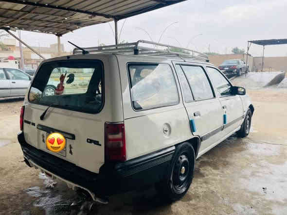 للبيع 
اوبل كاديت ستيشن رقم انبار مشروع وطني 
محرك كير بشرط 
صدر جديد 
تخم تاير جديد 
سياره جاهزه وجديده 
مكان السياره الانبار .حديثه 
السعر / 25 وبيها مجال 
للاتصال/‭0781 066 4055‬
