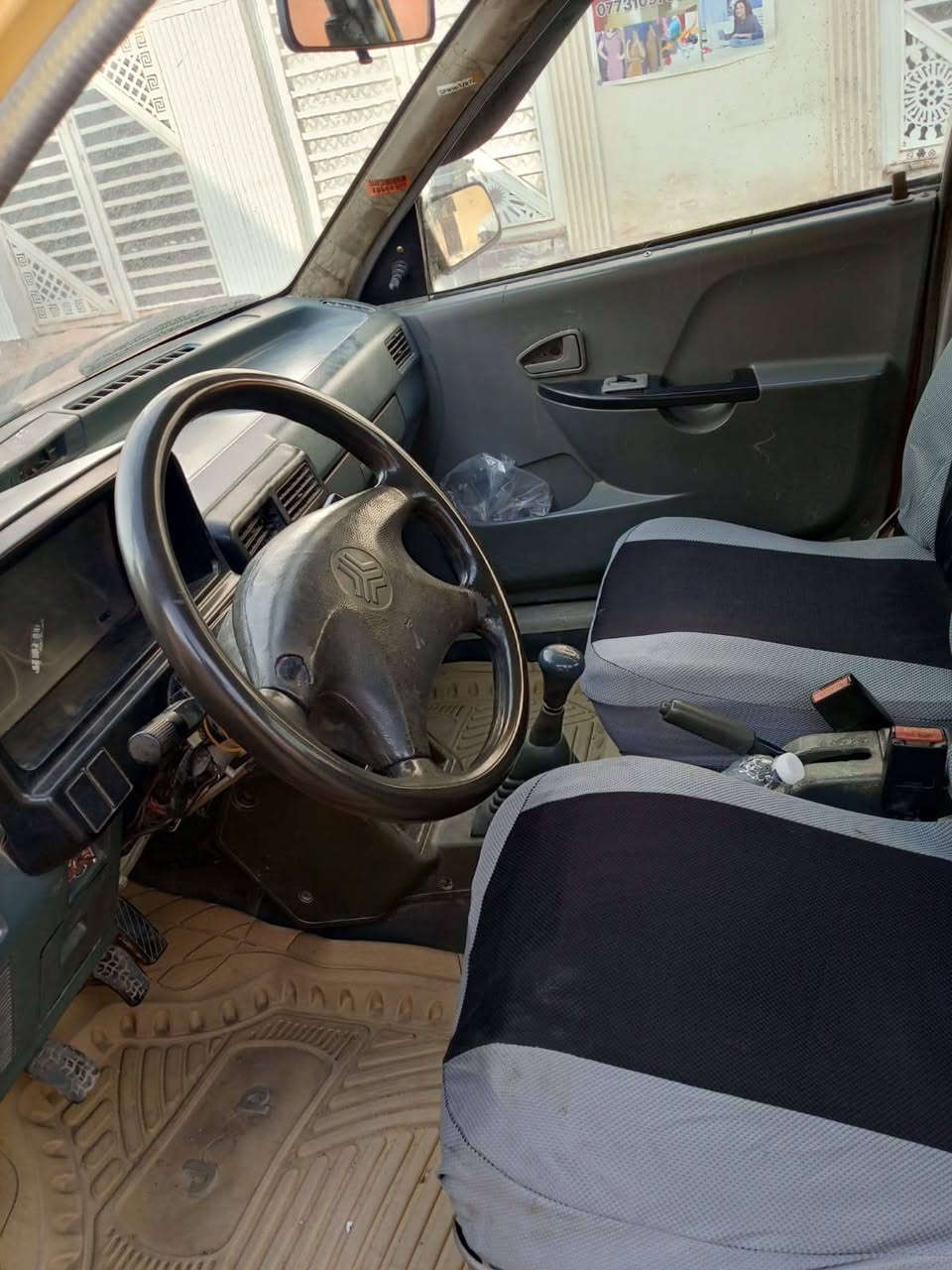 السلام عليكم للبيع سايبه موديل 2011 كير ومحرك مكفولات شواصي مكفوله دبلات جدد سنويه لحد 2030 مصفره السعر 26 وبيها مجال *********** مكاني بغداد
