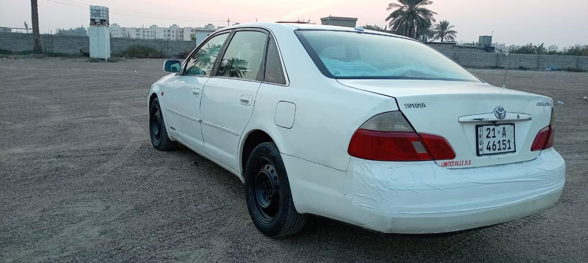 السلام عليكم
افلون2002 خليجي  
رقم شمالي اصولي حره
 محرك وكير مكفولات 
حداديه جديده 
فول مواصفات  كشنات كهرباء  تبريد قطعتين ولمس وشاشه 
بيه صبغ اقل الحزام أبيع احزام كفاله من الحادث حادثه السعر المطلوب 85 وبيه مجال  مجال الاتصال ***********
