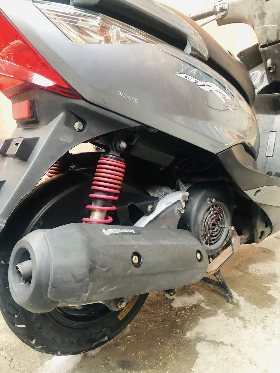 ثعلب للبيع مال رمبه بلاديه اي نقص محرك مكفول ناعم شلعه ومعدل حلوه كهربائيات كلهه شغاله كيج بانزين كيج سرعه شغال لايت عالي ناصي اشاير كلهه شغاله كفراتها اصلي مختم دبلات شغاله طسه ناعمه كلش دراجه كامله مابيهه اي نقص مكاني بغداد الشعله شراي اتصل مامتواجد على نت ***********
