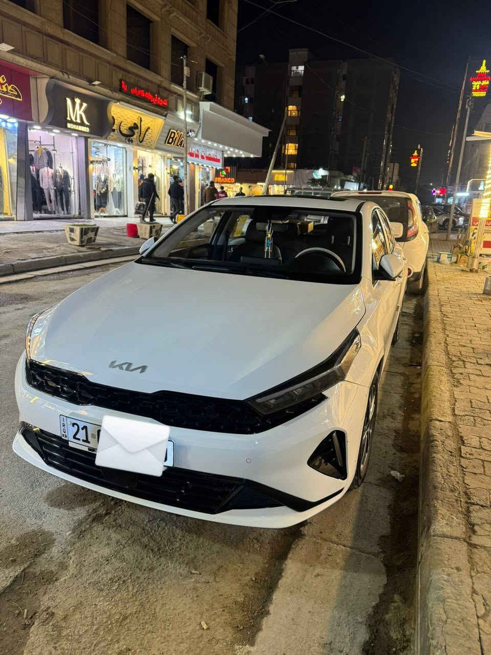 السلام عليكم
للبيع سيراتو K3 خليجي كفالة عامة موديل 2025 ماشية 8 آلاف كيلو بوضع الشركة رقم سليمانية بأسمي

مواصفات

1- اوتو هولد

2- هاند بريك بصمة

3- شحن واير ليس

4- فتحة سلايد

5- كشنات جلد اسود

6- شاشه كبيرة

7- تحكمات ستيرين جهتين

8- مثبت سرعة

9- تحكمات قيادة

10- لايت LED + لد نهاري

11- دخول ذكي بصمة

12- رادار توقف 

13- كامرا خلفية دواره

14- حساسات امامي خلفي

15- المحرك ١٥٠٠ دبل نوزل

السعر  148 وبيها مجال بسيط  

للأتصال : ***********
