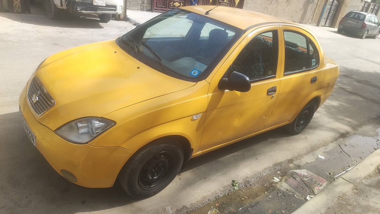 السلام عليكم
طيبه موديل 2015
 مكينة وكير محور كورلا ياباني
 كشر نظيف
 صدر نظيف
تخم تاير جديد 
تراية حلو 
.هيئه عليها سنه 
غرامات امصفره
 سنويه نهاية 2028 
بيها طخه بالجاملغ الخلفي جهت السائق
 شواصيها مال شركه 
رقم دولي 
سعرة 35$ وبيها مجال 
العنوان بغداد 
الرقم ***********
