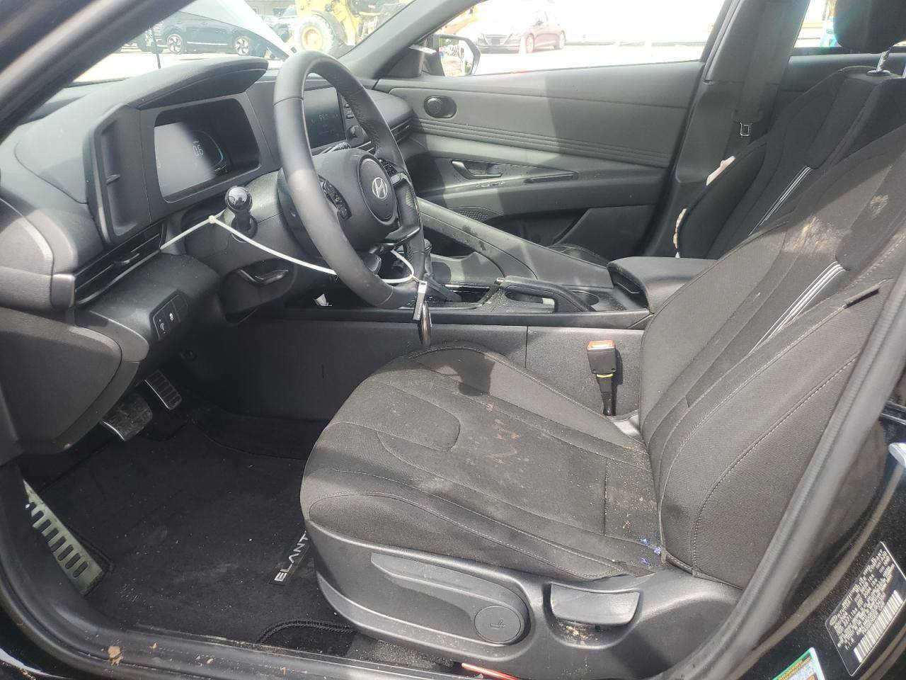 السلام عليكم النترا موديل 25 دخول جديد انباع على وضعها البارحه طلعت من الميناء حره بدون رقم ا***********
