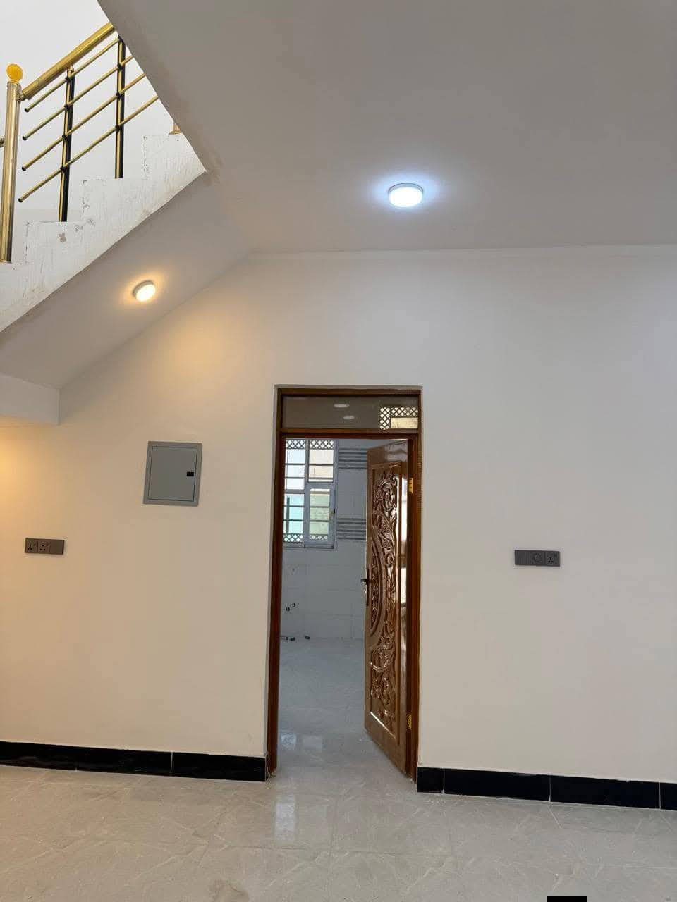 السلام عليكم للبيع بيوت ثنين طبك مساحة الواحد ٢٠٠ متر بيوت جدد بناء بلوك صب كونكريت جاهزات ع اخر حبايه كبل للسكن مامسكونات بناء ٢٠٢٦ مكان حي السبل الثانيه غرفتين وصاله ودوانيه ومطبخ وصحيات داخليه وخارجيه
ا. الاتصال على. 💥⚜️💥 اتصل على الرقم او مراسلة الصفحه خاص 👆🏻
___________💚💥تريد عقارك ينباع ماعليك سوئ المراسله والباقي
 علينه ⚜️ 💥

 ___________________________

💙️ #للاعلان عن العقار الخاص بك او للمزيد من الاستفسارات إتصل على الارقام التاليه‏‪‏‪.***********
