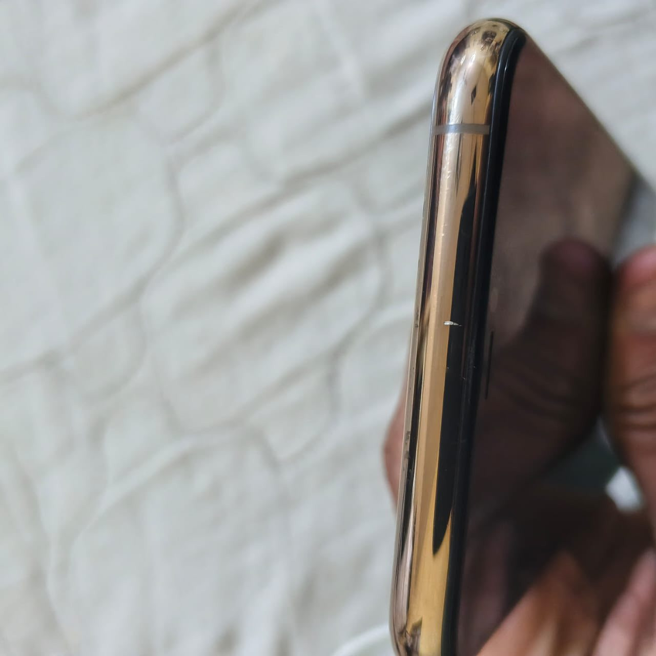 سلام عليكم ايفون 11برو ماكس ذاكره 256 بطاريه بلاديه 77 شريحه وحده + شريحه كترونيه هم يصير جهاز مامفتوح ملحقاته كلها كامله مامستخدمه سعر 350 العنوان بصره تقاطع الكزيزه : ***********
