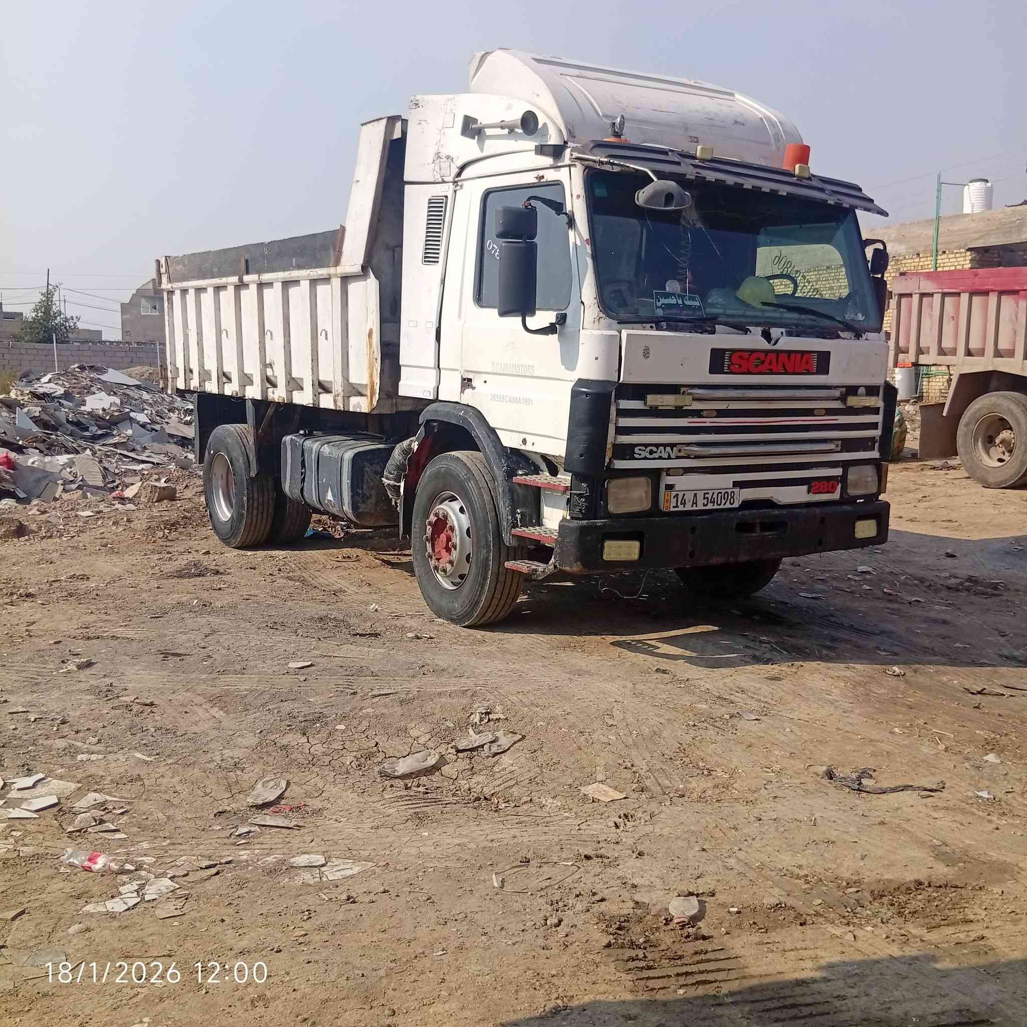 سكانيا للبيع  مكينه 113 
كير 5ب5 
اكسن11 36
دشبول عدل  

 رقم بصره انكليزي سنويه لل2027 
 تخم تاير سياره 
جهازه للعمل   ***********
