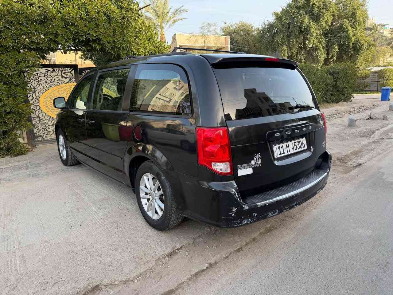 دوج كرفان 2016 وارد امريكي رقم بغداد بأسميSXt فول مواصفات 3 قطع تبريد بوب كهرباء صندوك كهرباء ديفيدي بلسكف جام كلة يصعد وينزل محرك وكير وتبريد كلة مكفول تقرير امريكا فقط جاملغات خلفية كلير وبيهة مكانات صبغ بلعراق بدون ضربة وبدون معجون فقط صبغ السيارة ايرباك سليم مطاك السعر137وبيهة مجال والسونر بلمنشور مكاني بغداد العامرية بيع فقط *********** بغداد, العراق
