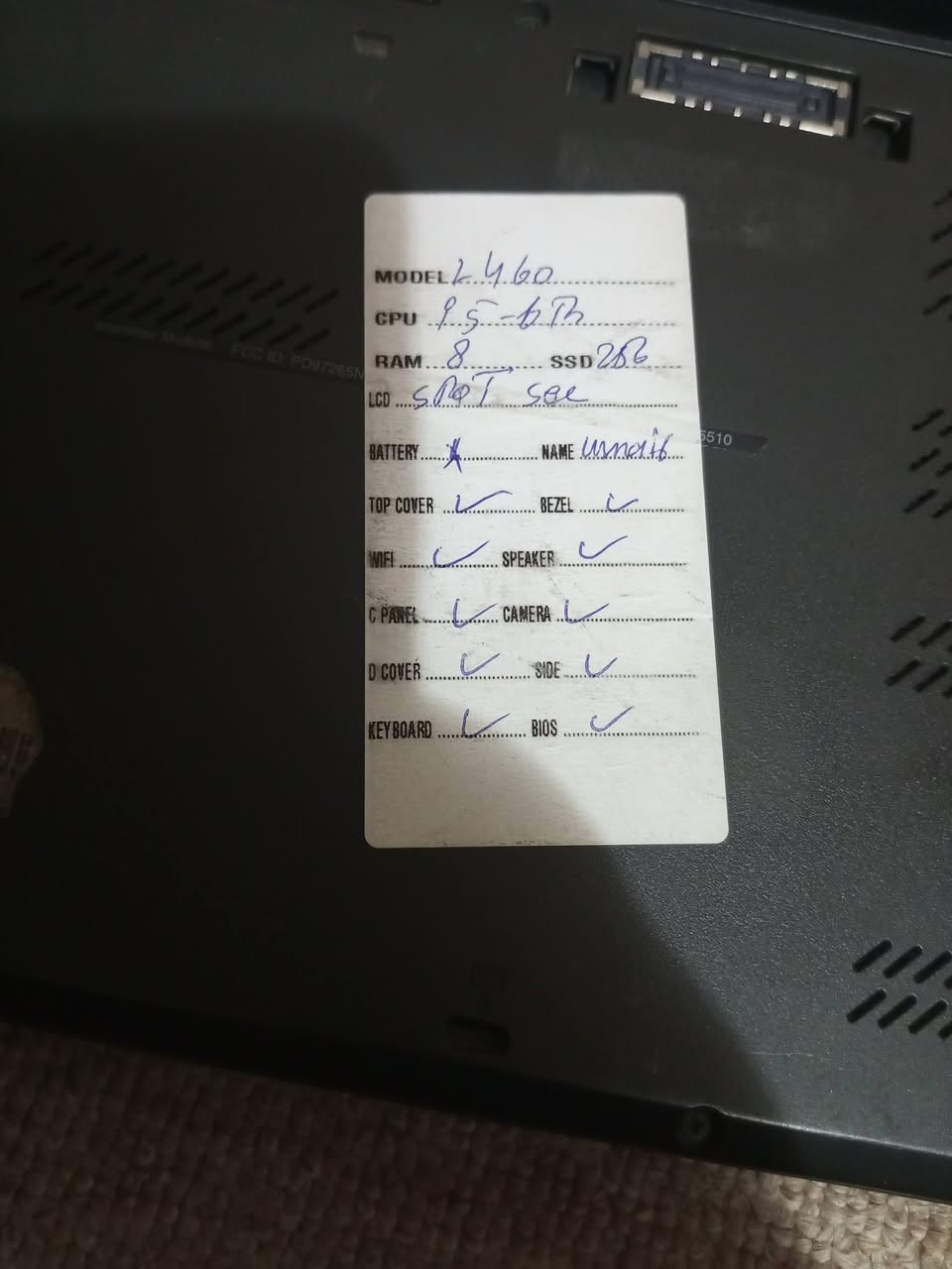 حاسبه للبيع بل شرط ماعرف شنهو نوعها السعر 190وبيها اشويه لاستفسار ***********
