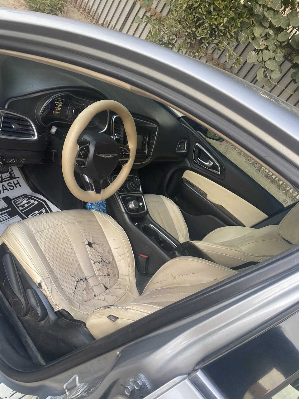 سياره للبيع سي ٢٠٠ سياره كير مكينه تبريد كفاله تخم تاير موديل ١٦ رقم نجف مشروع وطني كبل تحويل مكان سياره بغداد دوره حي الصحه *********** السعر ٩٥ بيع سريع
