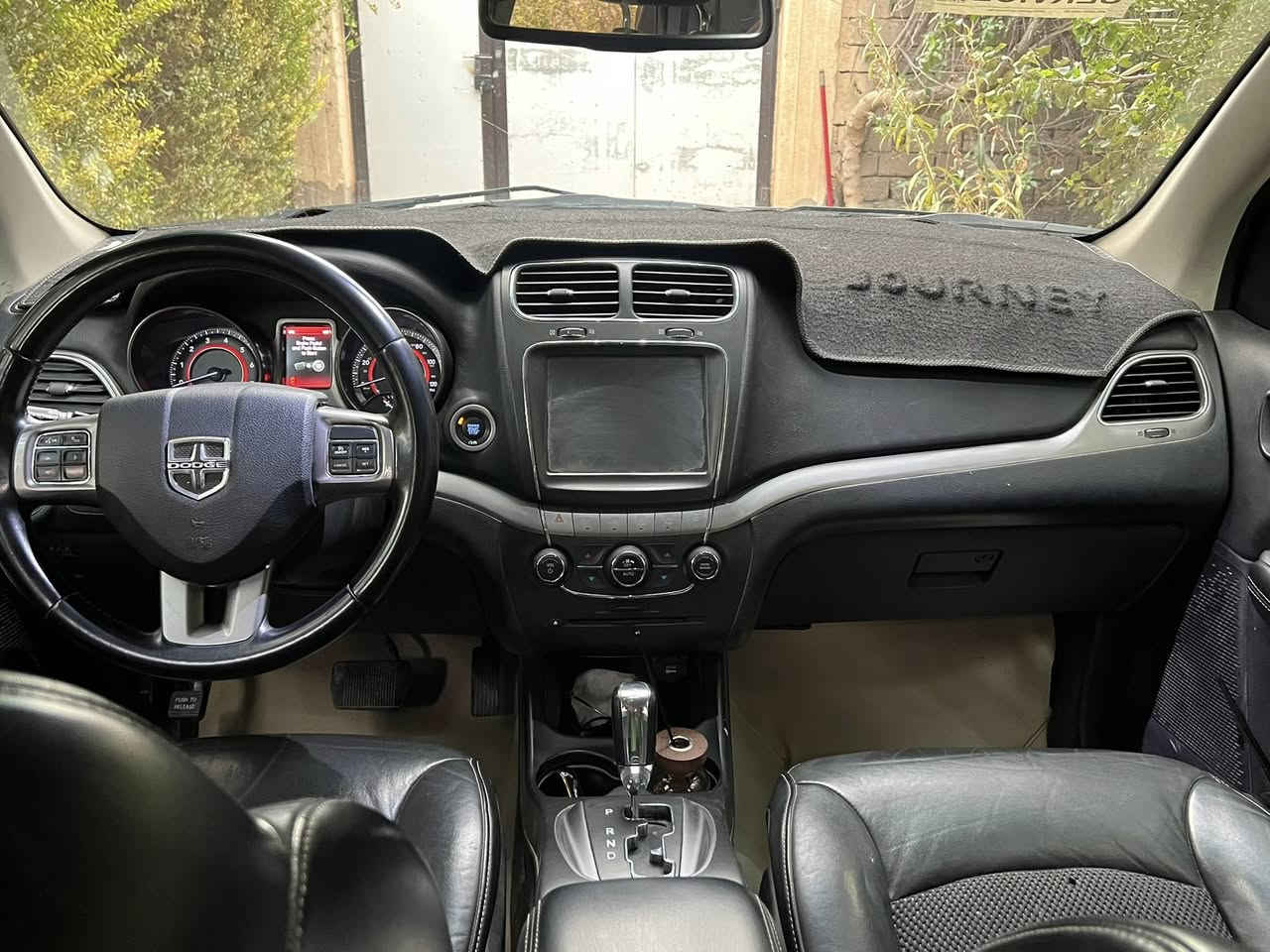 🚗 للبيع – سيارة بحالة ممتازة
🔹 النوع: Dodge Journey
🔹 الموديل: 2020
🔹 اللون: رصاصي
🔹 الممشى: 72,000 كم
🔹 الفئة: كروس رود (Crossroad)
🔹 وارد أمريكي (جاملق + بنيد)
🔹 السيارة باسمي وجاهزة للنقل
📍 الموقع: القرنة
💰 السعر: 16,500 دولار قابل للتفاوض بالمعقول
📞 للاستفسار والمراسلة: ***********
