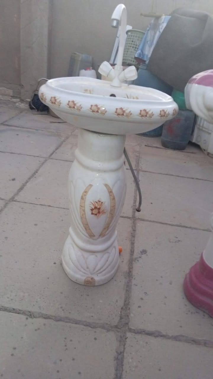 مغاسل ستعمل قليل سعر 60 وبيهن مجال


**إذا كنت صاحب هذا الإعلان وتريد حذفه لأي سبب، رجاءا أرسل رسالة إلى الدعم الفني**