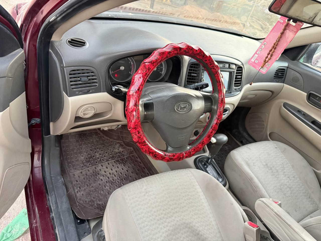 اكسنت وارد خليجي ٢٠١٠ رقم أربيل تريد وكاله او تحويل مكفوله مكينه ١٦٠٠ اصل جاهزه تبريد حداديه تايرات السعر ٧٥ وبيها مجال للاستفسار الاتصال *********** مكاني كوفه/ام عباسيات النجف, العراق
