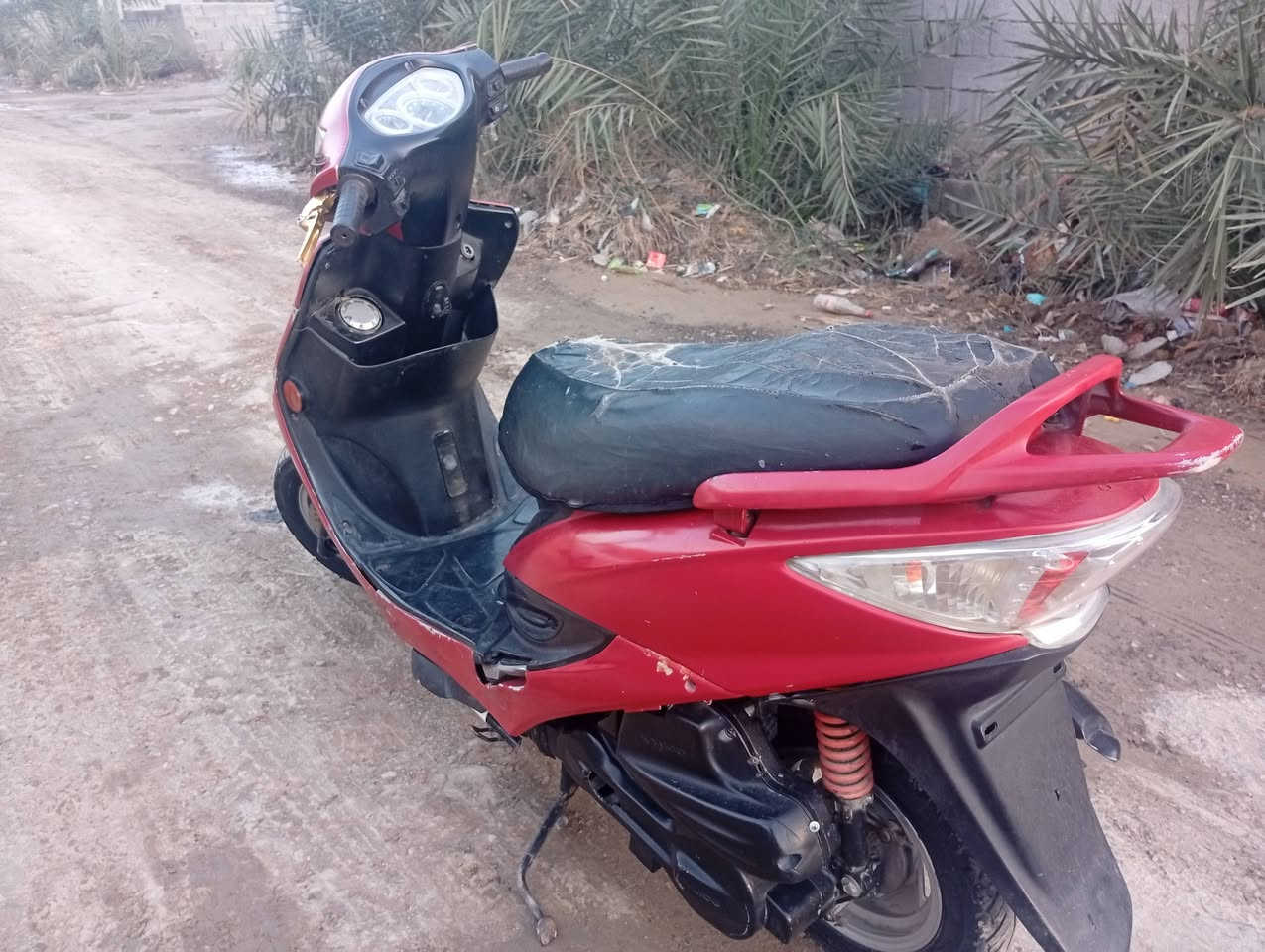 سلام عليكم دراجة جي فور كايمه ما دري شبيه سعره 200قفل


**إذا كنت صاحب هذا الإعلان وتريد حذفه لأي سبب، رجاءا أرسل رسالة إلى الدعم الفني**