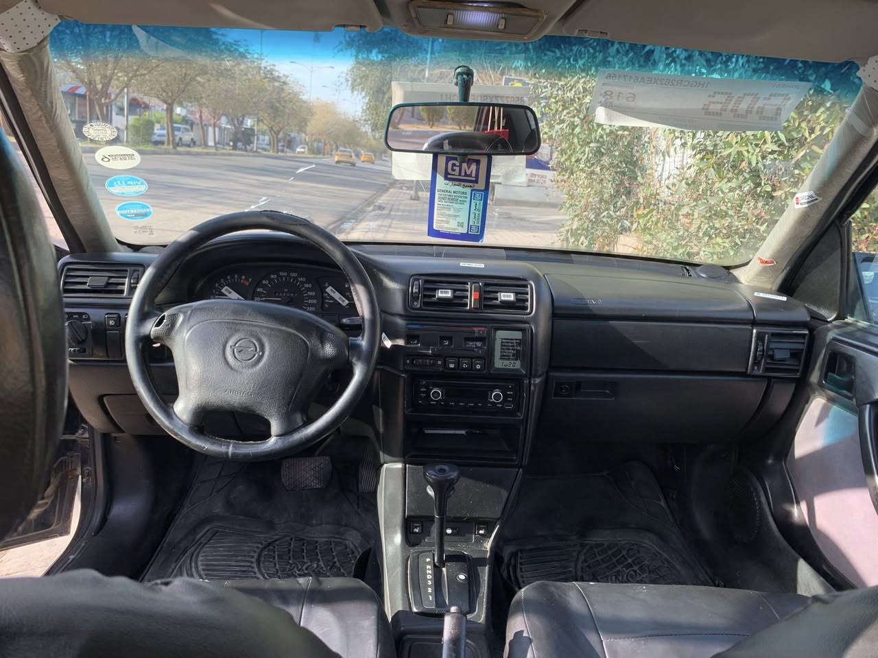 سلام عليكم اوبل فكترا موديل 95 محرك 18 كير أوتوماتيك رقم سليمانية  لوحات إنكليزي فقط صبغ عام للجمالية  الهيلالات بيلادي الكشنات جلد بيلادي  هيتر سنويه جديده
٢٠٣١ أربع جامات كهربائي  صدر جديده تأيرات جديده سياره شرط بدون ضربه بدون خياس شرط السعر ٦٠ بي مجال قليل
عنوان سيارة كركوك شورجة / رقم موبايل ***********
