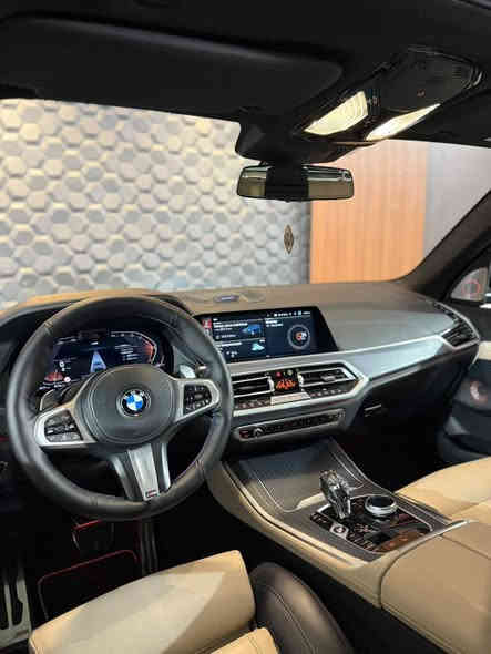 BMW X5 M package individual
الماني ضمان دولي بصمتين
ماشية : ٥٠،٠٠٠ كم
موديل:2022
مواصفات السيارة فول الفول اندفجوال
لايتات ليزر
رادارات و حساسات
كشنات اندفجوال
سماعات bowers&wilkins
داتاشو
٥ كامرات
اوتو ستوب اوتو هولد
بنوراما
انارات داخلية متعد الالوان
السيارة ام بكج بلادي 
السيارة وارد الماني ضمان دولي بصمتين بيها
بدون صبغ و كير و محرك كلها بشرط 

سعر : 485$ ورقة
للاستفسار : ***********
العنوان : السليمانية المعارض الجديد شركة ازمر اوتو معرض رقم ٣٤
