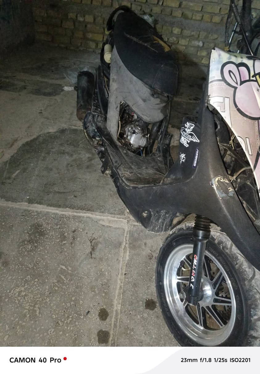 السلام عليكم هاي الدراجه شلعه ومعدل 55 ب 400    ***********
