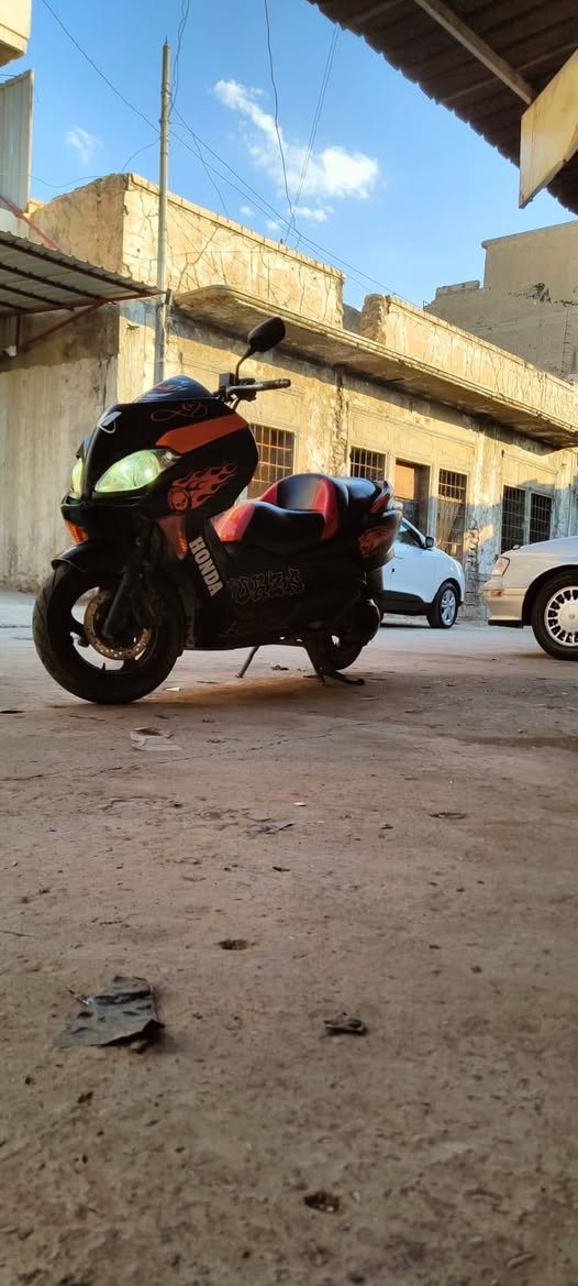 السلام عليكم شباب درجه البيع فورزه 2008 السعر 800 وبيه مجال 
مكان الموصل ايسر


**إذا كنت صاحب هذا الإعلان وتريد حذفه لأي سبب، رجاءا أرسل رسالة إلى الدعم الفني**