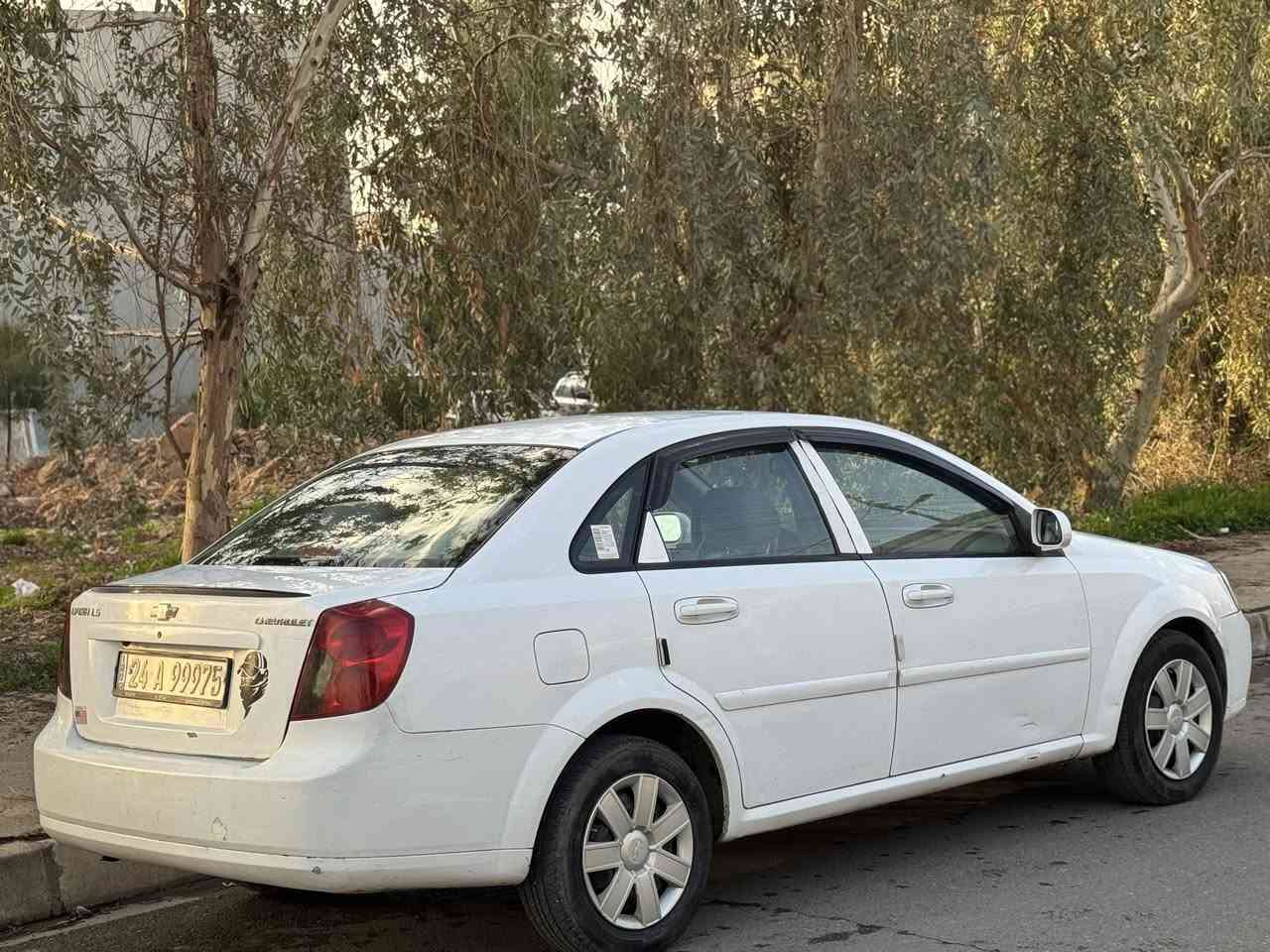 أوبترا 2011
محرك وكير شرط 
تبريد شغال ما يعوزها مصرف 
ضرر 3 قطع صبغ سقف بي مكان تشليع صبغ كد شبر 
السعر 63 
***********
