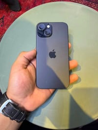 آيفون ١٥ • ١٢٨ • بطارية ٨٧٪