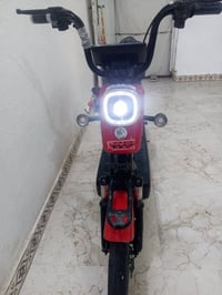 للبيع نضيفه السعر 225 الاتصال 07829653720