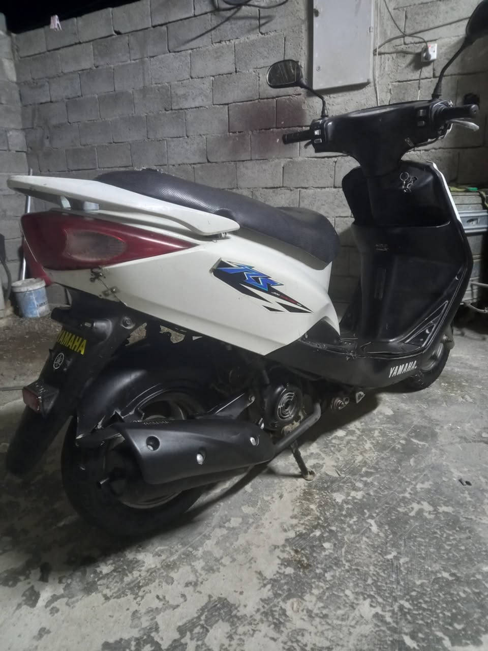 سلام عليكم شباب درجة البيع بريز مكينة ياباني مامفتوح برغي بيهة سلف هندر كلة شغال بغداد العبيدي رقم ***********سعر 400
