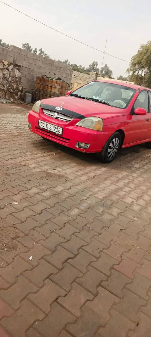 السلام عليكم ورحمة الله سيارة كيا ريو موديل 2004 كير عادي  للبيع او مراوس ب اتو تماتيك  السعر ٣٦ كير مكينة مكفولات رقم بغداد انكليزي سنوية لل، 31 مكان السيارة ديالى ادخل تفاصيل تفضل خاص او اتصل على الرقم ***********
