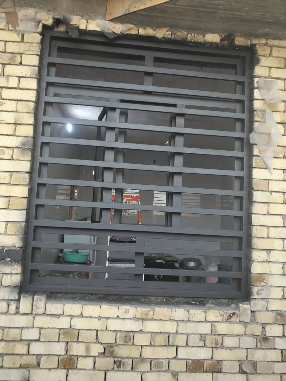 سلام عليكم شغلنه اليوم متفرقين سعره مناسبه جميع شبابيج وبيبان بخدمت ناس هاذه رقمي ***********
