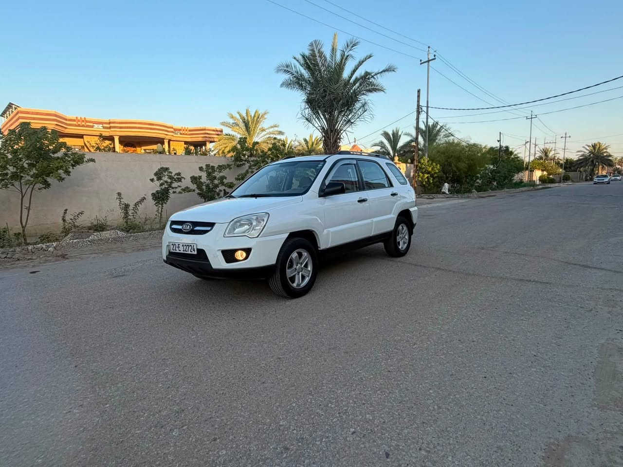 السلام عليكم من رخصة الادمن عندي كيا سبورتج 2009 بحالة الوكالة كفاله عامه من قطره صبغ وبارد وفتح السياره خلاص جديده حتى البلاستك مكفول بدون صبغ السياره خليجيه داخل بيجي رقم اربيل سنوية وهزه وارقام جدد سنوية لل2030 تحويل وكاله حاظر محرك 2000دوش السياره سبير منازل كتلوكات الشركة بعدهم بيها سويجات الشركة ثنينهم جدد رايدها ب122مكان السياره بالحله رقمي *********** اخوان اقره المنشور زين واتصل والي ميعجبه السعر او السياره يعبرها بكلام طيب والله يرزق الجميع
