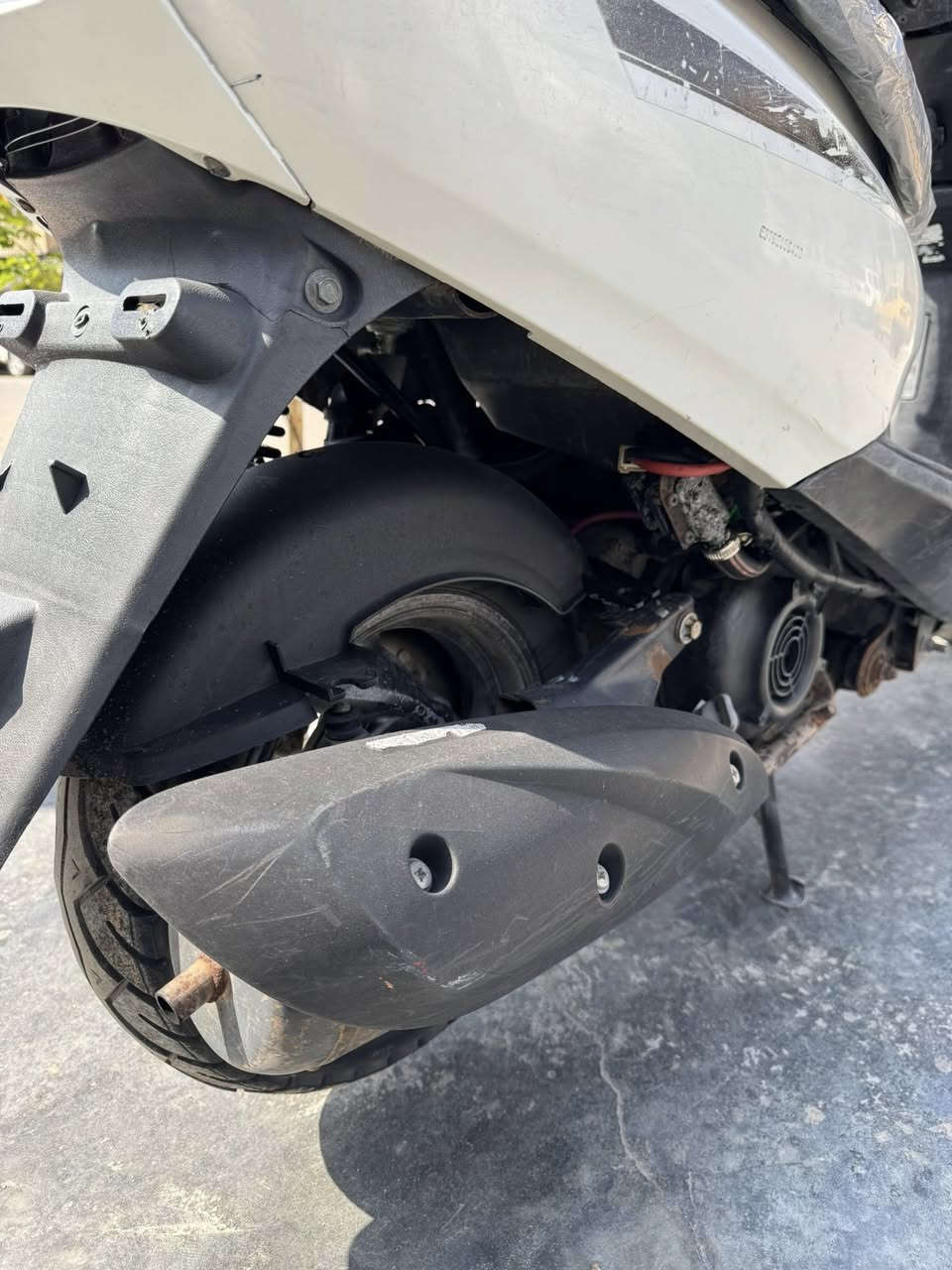 السلام عليكم دراجه بريز للبيع دراجه خير من الله مكينه ناعمه سلف هنذر لايتات كله شغال مكينه ناعمه كفرات مختمه اصليه العنوان الشعب ***********
السعر 475 بيهه مجال قليل
