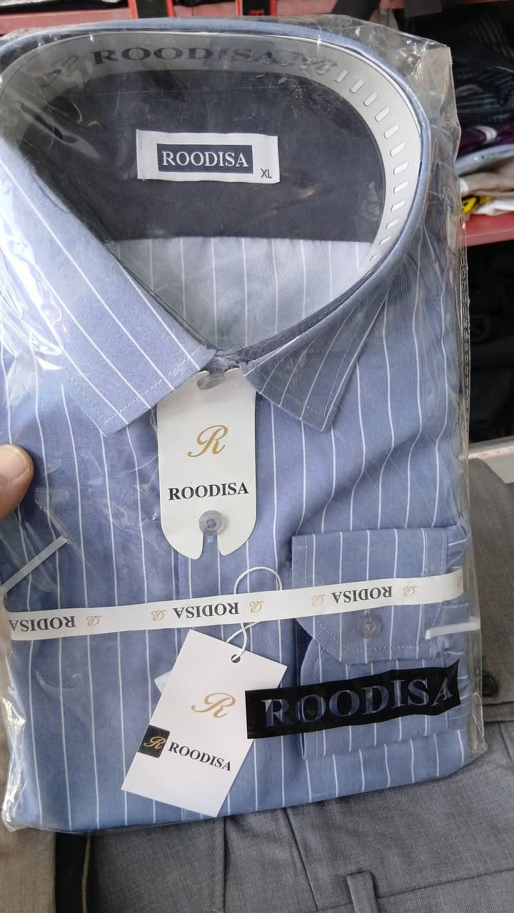 السلام عليكم ملابس تصفية محل بسعر مناسب جدا العنوان نجف ***********
