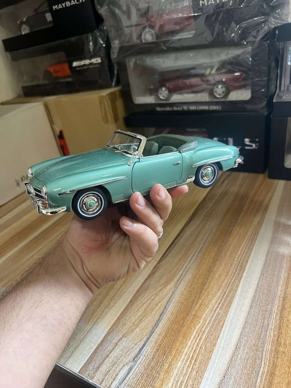 مرحبا اصدقائي
1/18 
Norev
Mercedes-benz 190sl
بدون باكيت السعر 110$


**إذا كنت صاحب هذا الإعلان وتريد حذفه لأي سبب، رجاءا أرسل رسالة إلى الدعم الفني**