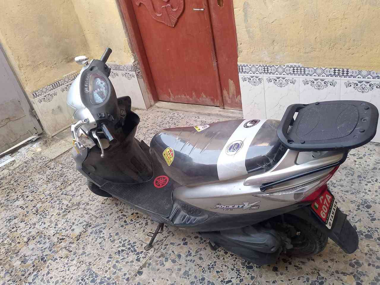 للبيع دراجه كامكو نضيفه كلش موديل 13رقم ***********سعر٧٠٠
