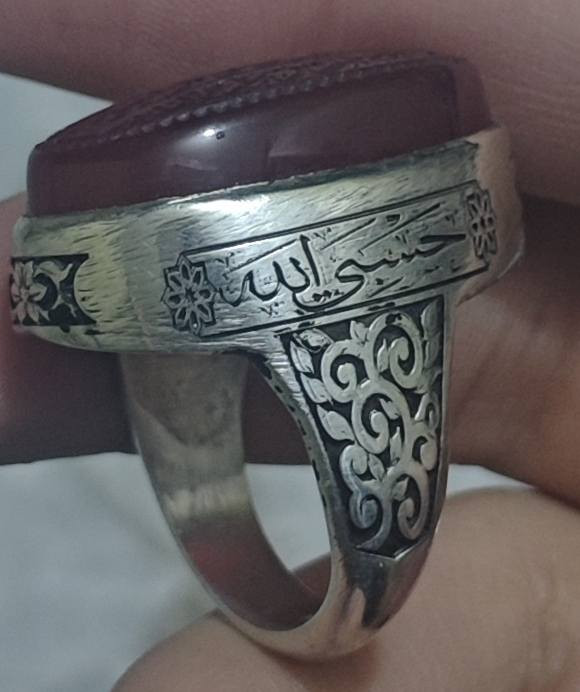 السلام عليكم
متاح اغلبهن اوزان ثقيلة 
متواجد ماسنجر


**إذا كنت صاحب هذا الإعلان وتريد حذفه لأي سبب، رجاءا أرسل رسالة إلى الدعم الفني**