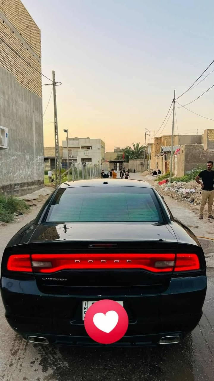 سلام عليكم جارجر ١٢اربيل الدولي بسمي مكانه ديوانيه بيع او مرواس بدون إرباك بيه رشات صبغ باقي للتفاصيل خاص


**إذا كنت صاحب هذا الإعلان وتريد حذفه لأي سبب، رجاءا أرسل رسالة إلى الدعم الفني**