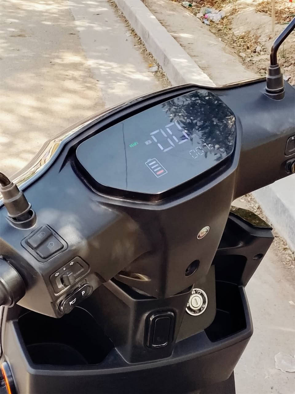 دراجه شحن للبيع  ستعمال اقل من شهر
السعر 625 وبيه مجال 
مكاني دورة 
للستفسار اتصل على ***********
