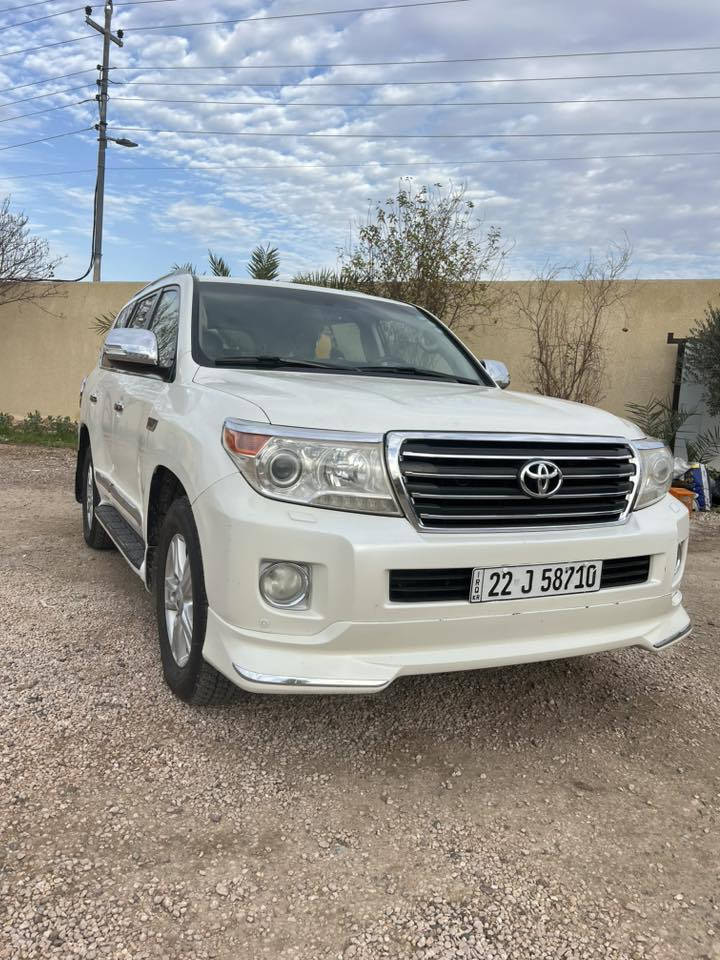 تيوتا لاندكروز موديل 2014 رقم أربيل بسمي كله جديد
مكفوله كفاله عامه حته دعاميات مكفول 
فقط بيع 
محرك 8V
عنوان الفلوجه 
***********
***********
***********
