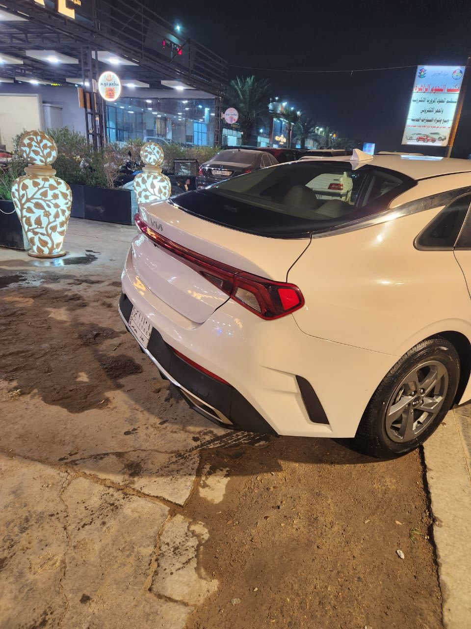 سلام عليكم كي فايف موديل ٢٠٢٢ ماشيه 80k حادثهه كما  موضح بل صوره سياره جاهزه من كلشي نضيفه انضف من الصوره معوقين بعدلهه سنتين اصير حره السعر 143$  للاستفسار اكثر ***********
