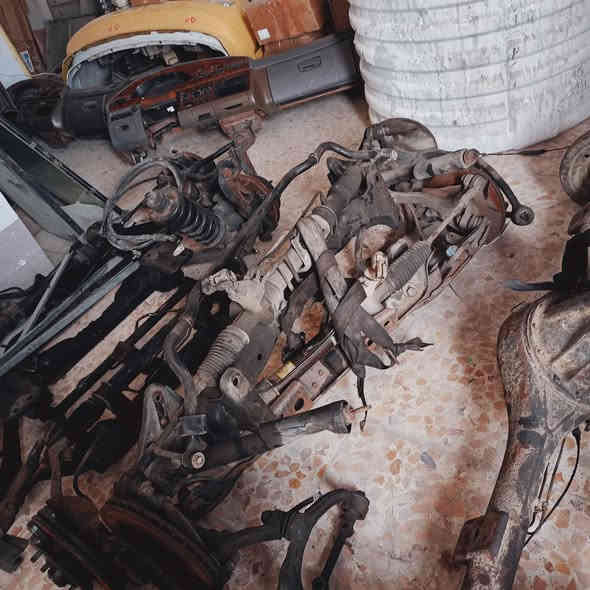 سلام عليكم تم وصول غراض حاويه كيه بريجو 
العنوان ناصريه الاسكان الصناعي 
***********
