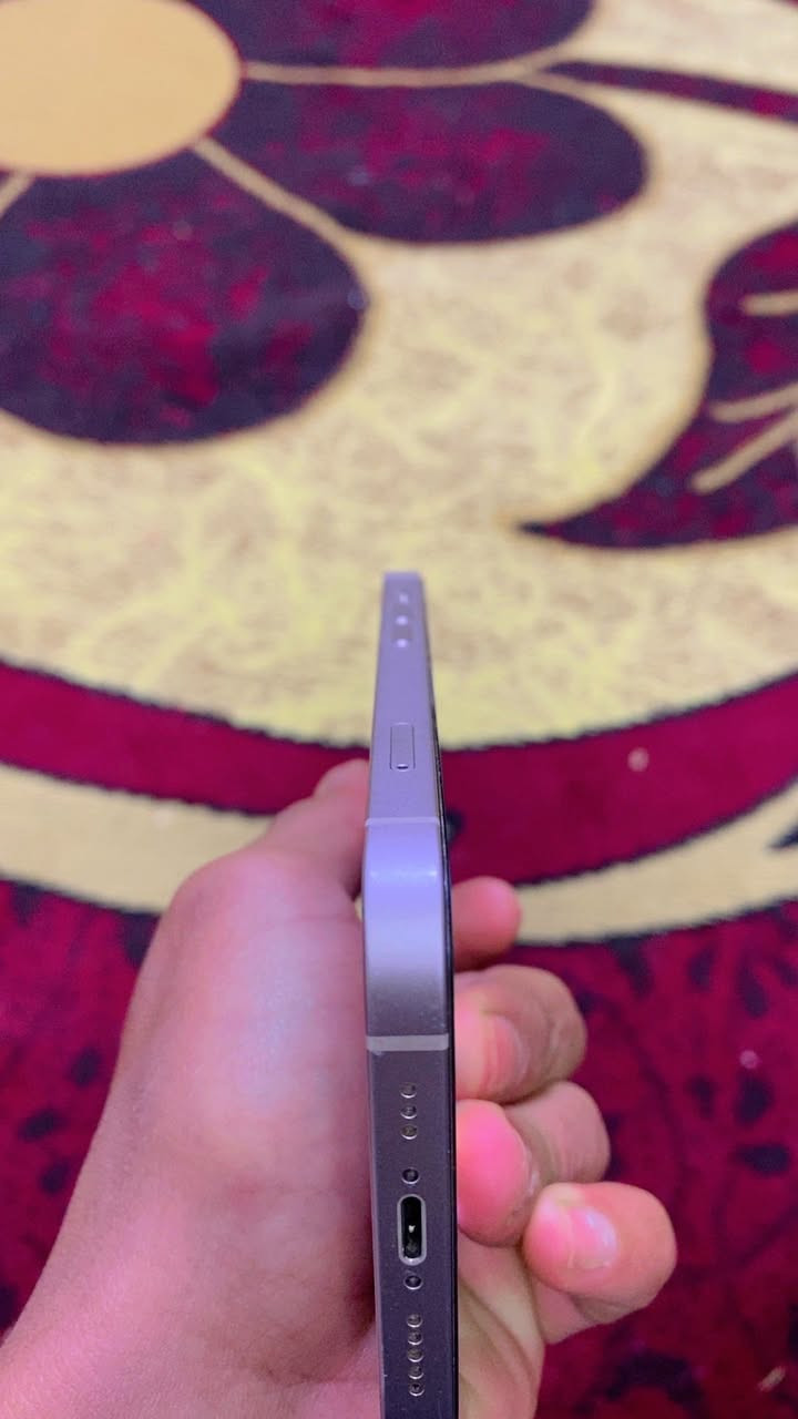 سلام عليكم آيفون 13عادي البيع مقفول من كلشي بس  مبدل بطاريه فقط ذاكره 128سعر 425
العنوان بغداد أبو غريب الحصوه النصر وسلام رقم الهاتف ***********
