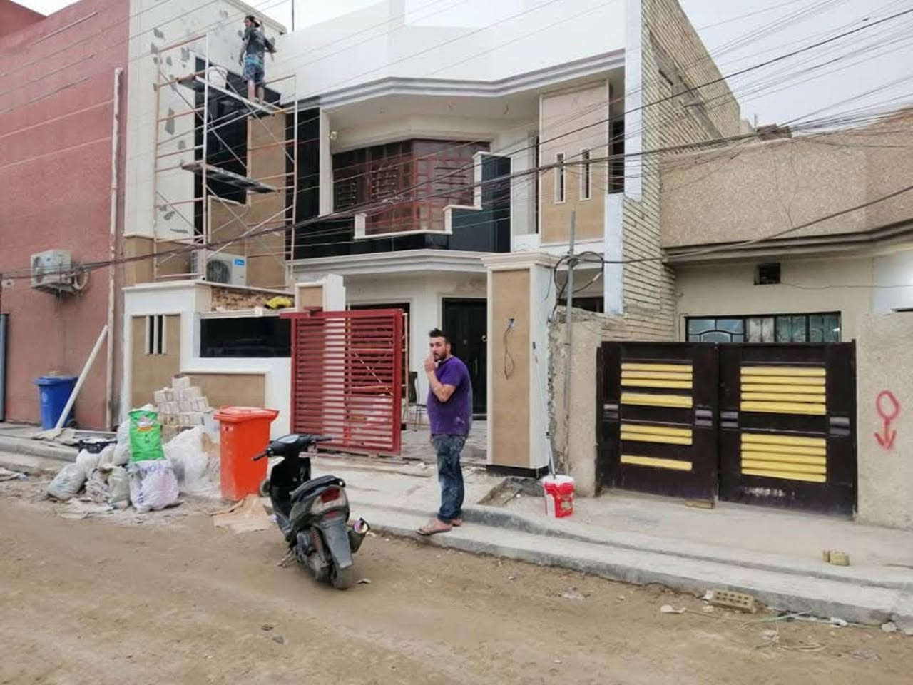 سلام عليكم كادر متخصص  بعمال
كافه انواع العمال وترميم المنزل 

استفسار 

‭0781 073 2052‬
