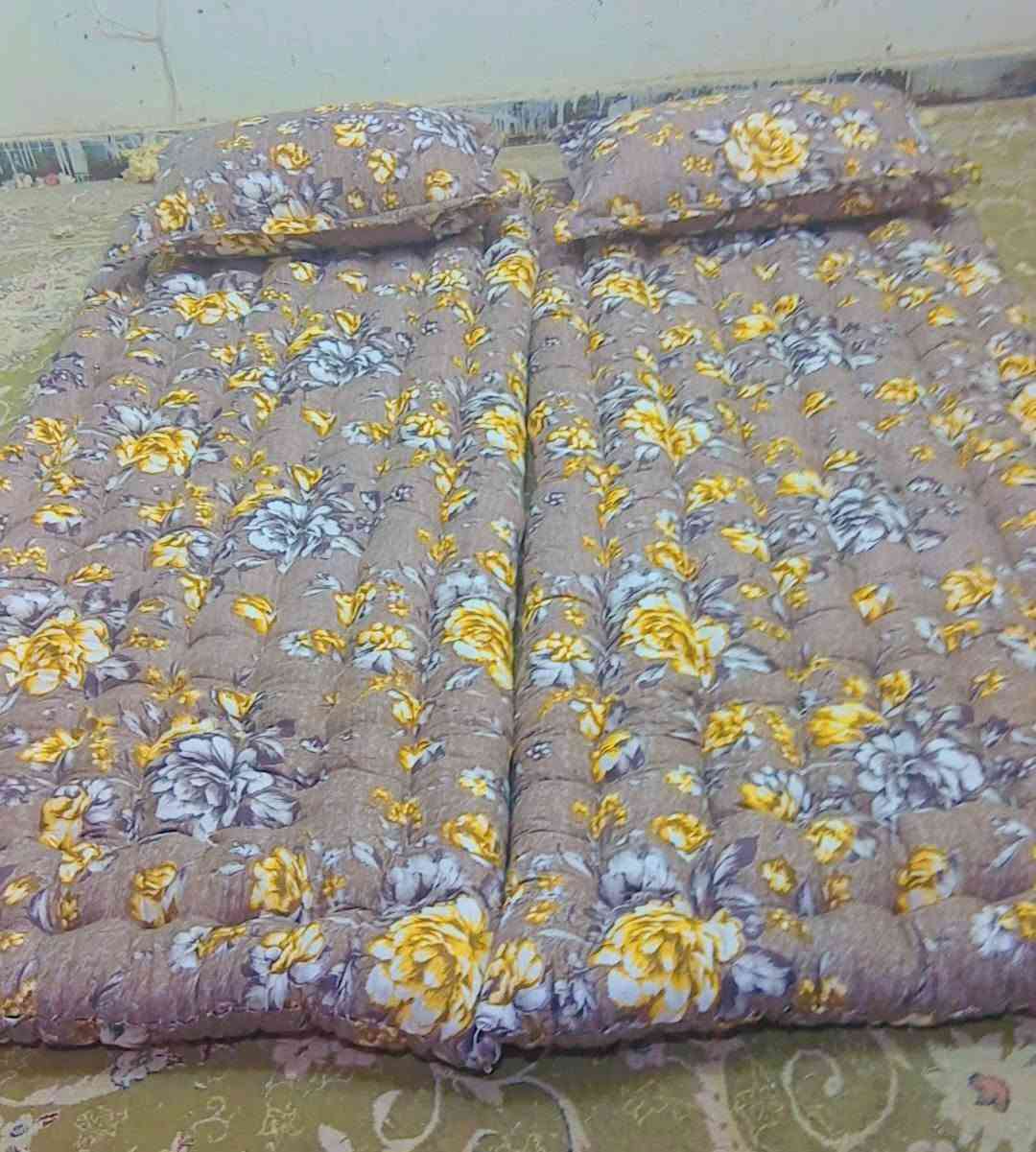 ندافه ومفروشات الزهراء   جانب من أعمالنا أليوم تجديد وأعاده وعمل جودليات مع إضافه قماش شلتات خام وجه للتواصل الاتصال بلرقم ‎***********  او مراسله الصفحه يوجد خدمه توصيل  لاستلام المفروشات وتجديدها
