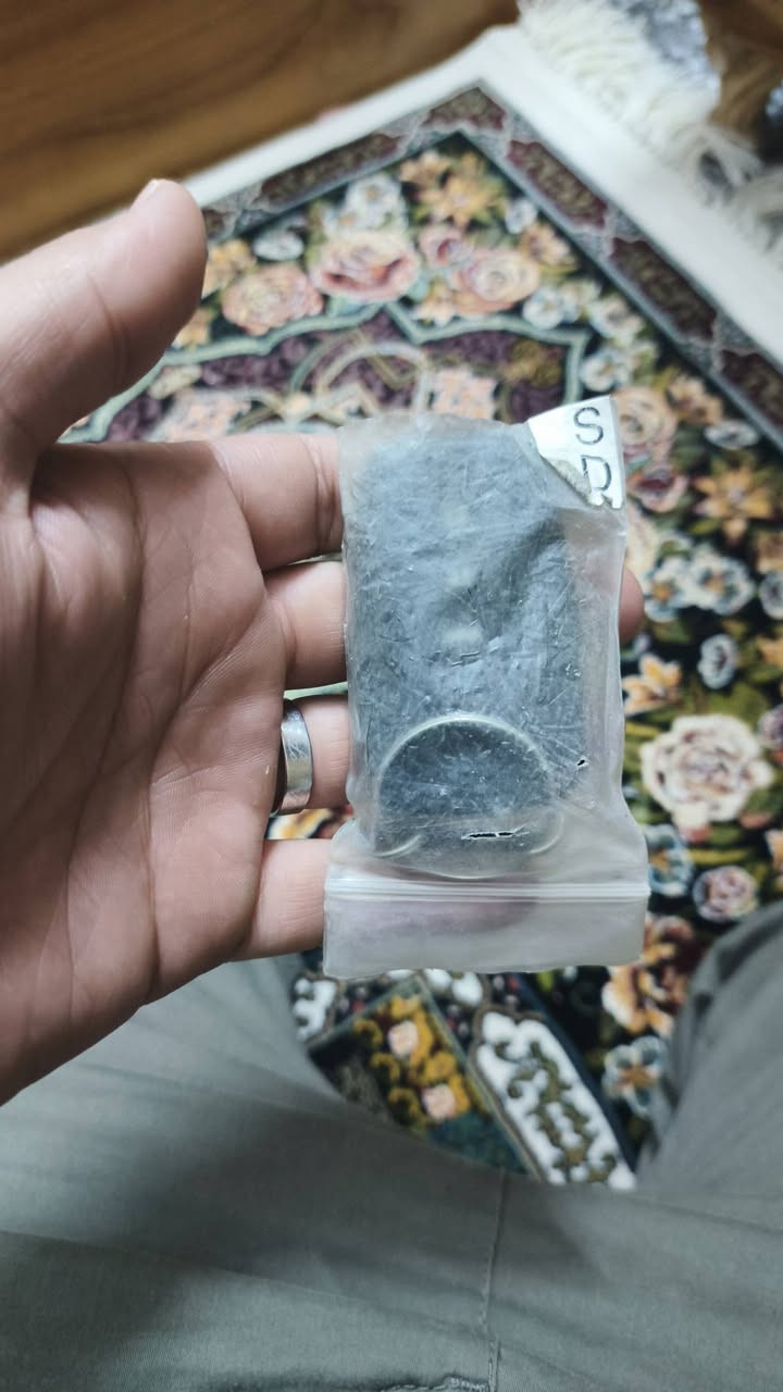 للبيع بصمه مال كورله خليجي
بعده بليلون اصليه مال وكالة
 ***********
