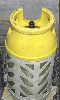 للبيع سعر 200 الف بغداد حي الشباب  07773279790