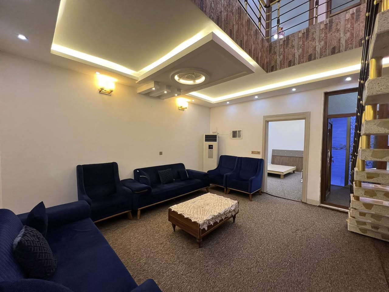 💥🎯#نرخی گونجاوە كامل ناو مال  ||#سعر مناسب VIP   
🏦#خانوو  تاپۆ    🌲مقابل شارع12🌲 || لەموقیعی باش || فول كوالێتی || بۆفرۆشتن 
🌍#شوێن || هەولێر || گەڕەکی 5 حصاروك  ||نزيك شارع120 
🧱#ڕووبەری||  100 متر 🌲    
🗄#پێک هاتوەلە||  3 ژوری نوستن مطبخ  وطبخ عمل و 2 هۆل و  2 حمام   بیتونە 
💰#نـــرخ   
📠#بۆ پەیوەندی کردن
📴فایبر واتساب***********
📴اسيا***********
ـــــــــــــــــــــــــــــــــــــــــــــــــــــــــــــــــــــــــــــ
🏦#بيت100متر__شارع12_طابوو__مؤثث  🌲🌲  ||موقع ممیز  || فول موصفات   || للبیع قريب شارع120 
 🌍#الموقع ||  اربیل|| حي خمسة حصاروك| 
🧱#المساحة || 100 متر      
🗄#یتکون بیت ||  3 غرفة نوم مطبخ  مطبخ عمل و ۲ صاله و 2 حمام بیتونە  
💰#الســعر   
📠#للاستفسار اتصلوا ........
📴فایبر واتساب***********
📴*********** اسيا
