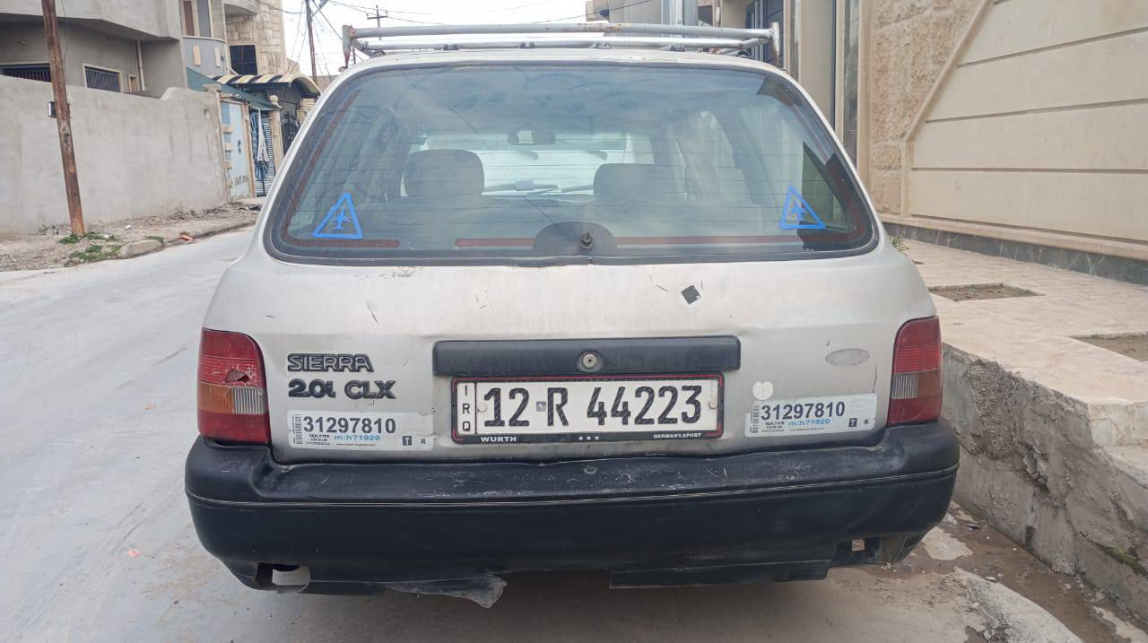 فورد موديل  ٩٢ للبيع كير محرك شرط كاربون موجود بدون ضرر سياره نضيفه وايرمنيه كلها شغالة شرط التحويل السعر ٢٠
***********
***********
